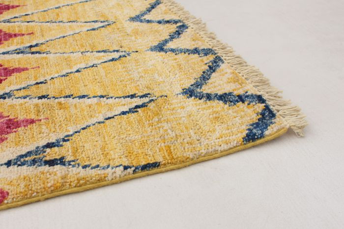 Indian Shalimar 5'10" x 9'5" Hand-knotted Wool Rug 