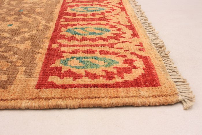 Indian Shalimar 6'0" x 9'0" Hand-knotted Wool Rug 