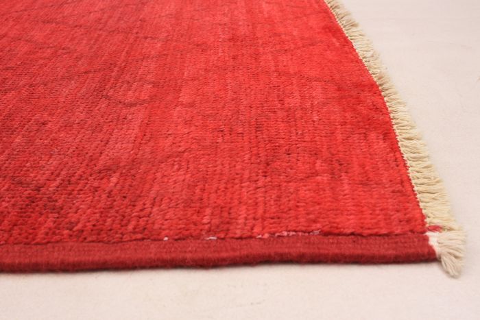 Indian Vibrance 6'0" x 9'1" Hand-knotted Wool Red Rug