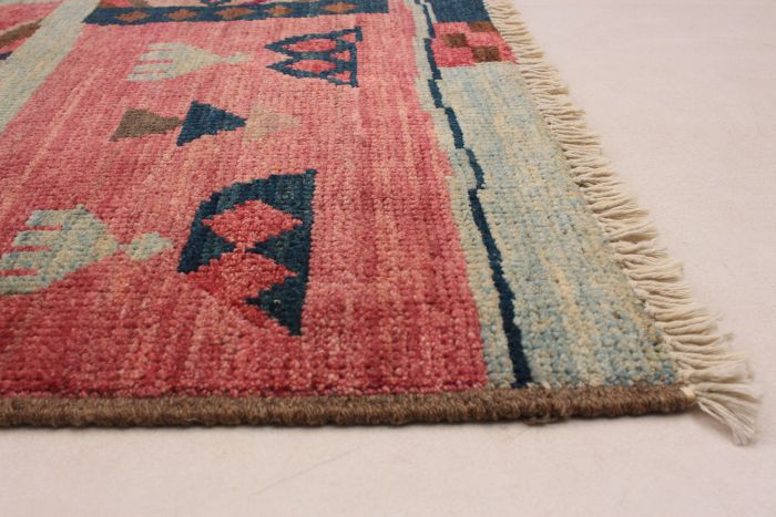 Indian Shalimar 6'3" x 8'10" Hand-knotted Wool Rug 