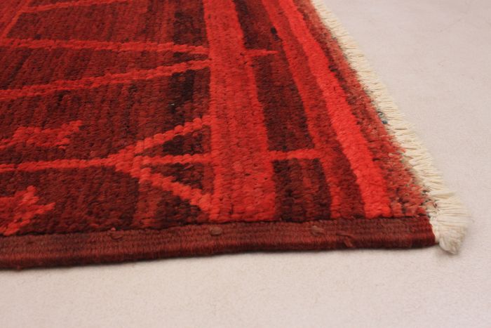 Indian Vibrance 4'2" x 5'10" Hand-knotted Wool Rug 