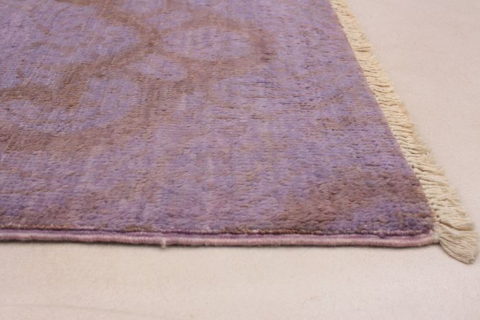 Indian Color transition 7'9" x 9'3" Hand-knotted Wool Rug 