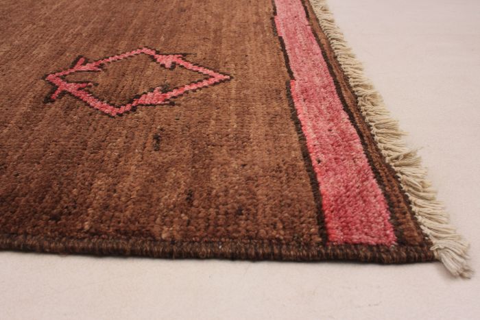 Indian Tangier 6'5" x 8'9" Hand-knotted Wool Rug 