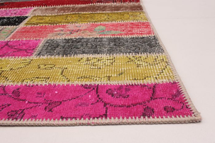 Tapis vif et coloré patchwork 5'6" x 8'1" en laine