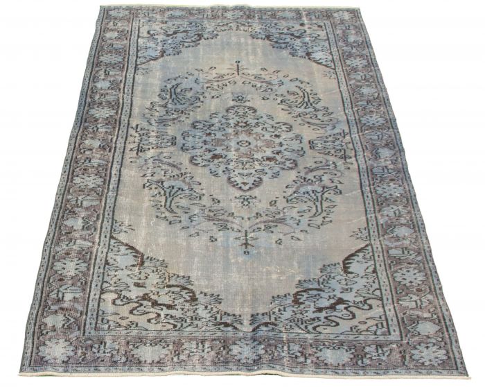 Turkish Color Transition 4'11" x 9'1" Hand-knotted Wool Rug 