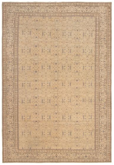 Turkish Antalya Vintage 6'5" x 9'5" Hand-knotted Wool Rug 