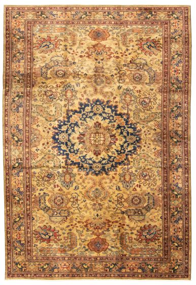 Turkish Kayseri Vintage 6'7" x 9'8" Hand-knotted Wool Rug 