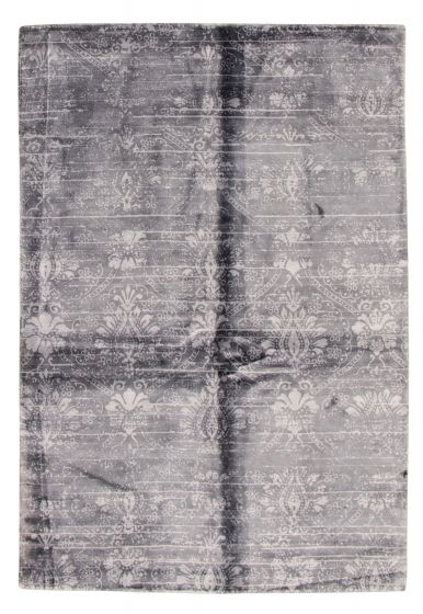 Indian Galleria 5'0" x 7'5" Hand Loomed Viscose Rug 