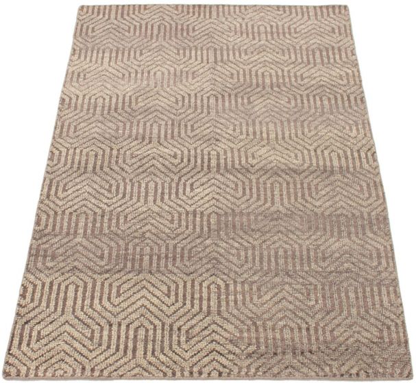Indian Tangier 5'2" x 7'10" Hand-knotted Wool Rug 