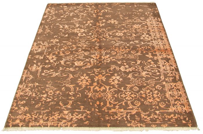 Indian La Seda 5'5" x 7'10" Hand-knotted Wool & Silk Rug 