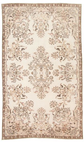 Turkish Antalya Vintage 5'5" x 8'11" Hand-knotted Wool Rug 