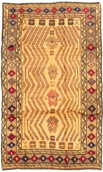 Afghan Akhjah 5'4" x 9'6" Hand-knotted Wool Rug 