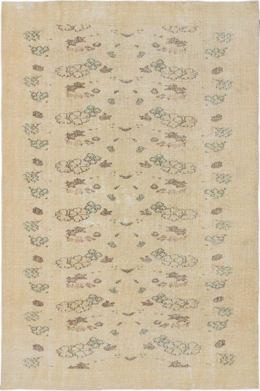 Turkish Antalya Vintage 6'10" x 10'2" Hand-knotted Wool Rug 