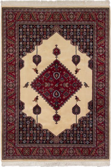 Indian Royal Sarough 4'11" x 7'0" Hand-knotted Wool Rug 