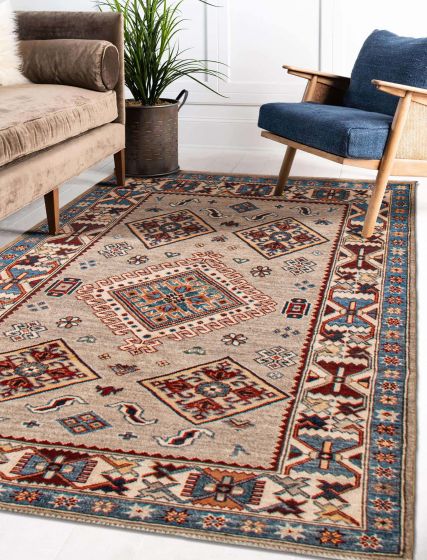 Afghan Uzbek Ghazni 4'0" x 5'9" Hand-knotted Wool Rug 