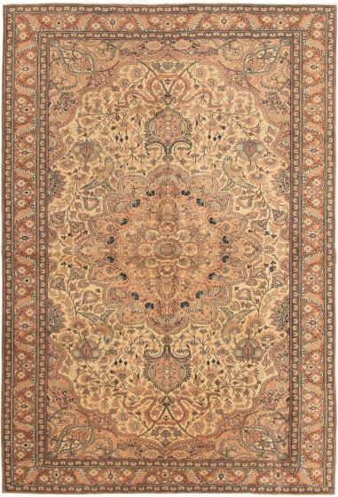 Turkish Hereke 6'3" x 9'7" Hand-knotted Wool Rug 