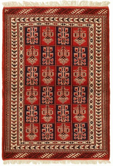 Turkmenistan Turkman 4'3" x 6'1" Hand-knotted Wool Rug 