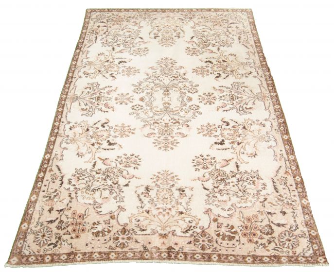 Turkish Antalya Vintage 5'5" x 8'11" Hand-knotted Wool Rug 