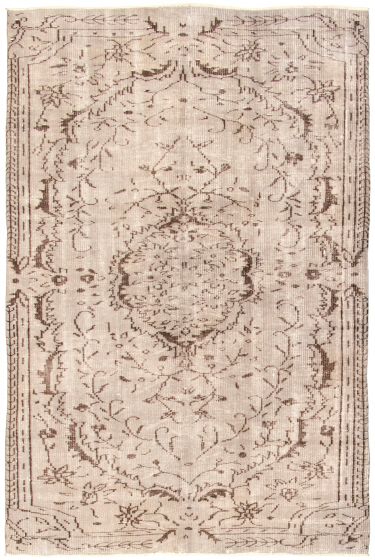Tapis surteint coloré 5'2" x 7'10" en laine