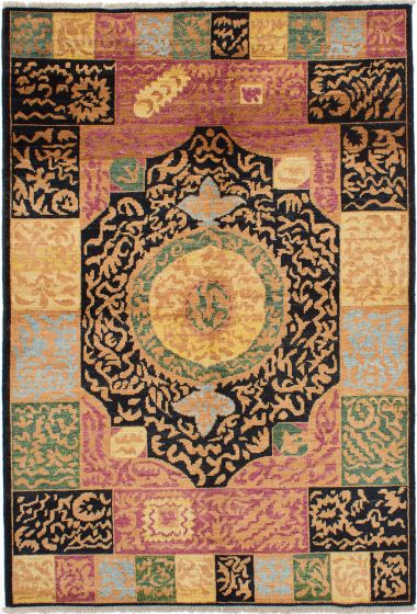 Indian Shalimar 6'3" x 9'0" Hand-knotted Wool Rug 