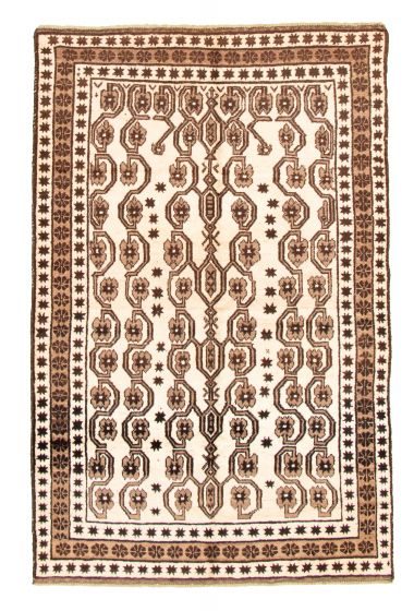 Afghan Akhjah 5'6" x 8'6" Hand-knotted Wool Rug 