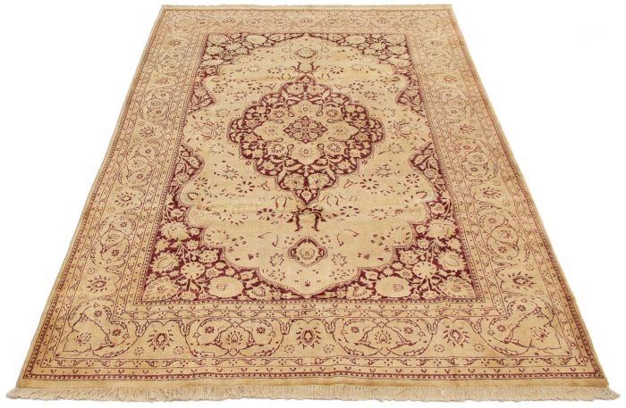 Pakistani Pako Persian 18 Of 20 6'1" x 8'10" Hand-knotted Wool Rug 
