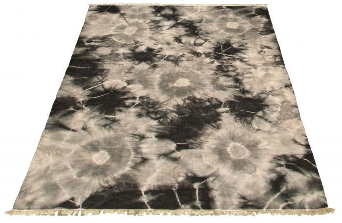 Turkish Color Transition 4'4" x 6'6" Flat-Weave Wool Kilim 