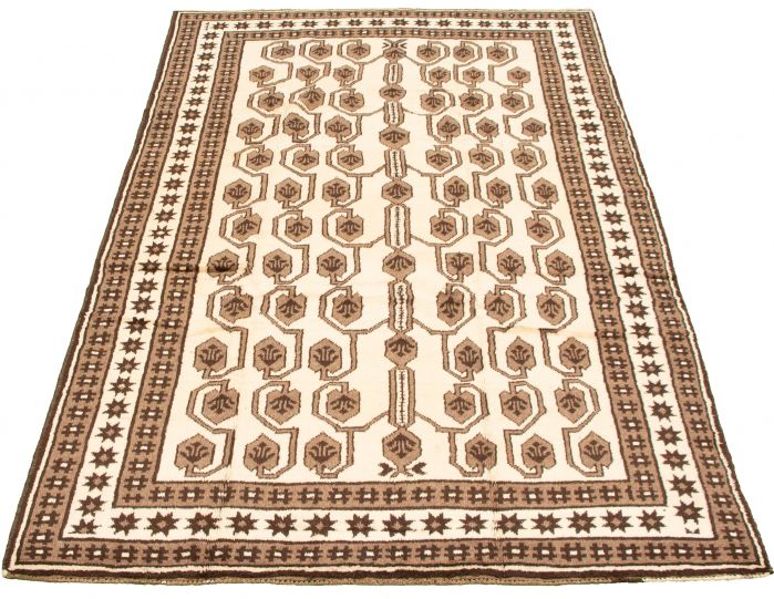 Afghan Akhjah 5'4" x 9'6" Hand-knotted Wool Rug 