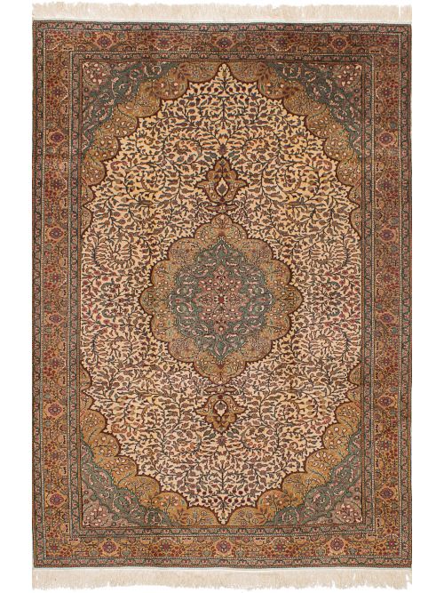 Turkish Hereke 6'5" x 9'10" Hand-knotted Wool Rug 