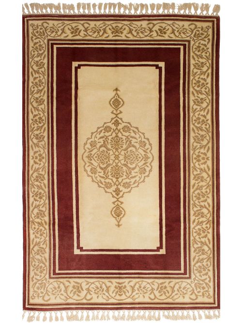 Turkish Caucasus Kula 5'3" x 8'0" Hand-knotted Wool Rug 