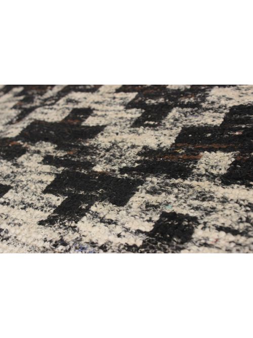 Indian Sari Silk 5'1" x 7'4" Hand-knotted Silk Rug 