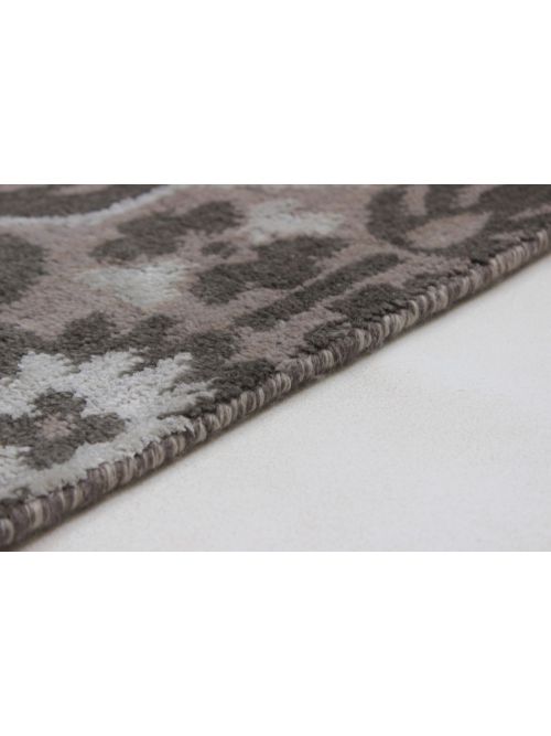 Indian Kashkuli Gabbeh 5'6" x 7'9" Hand-knotted Silk, Wool Rug 