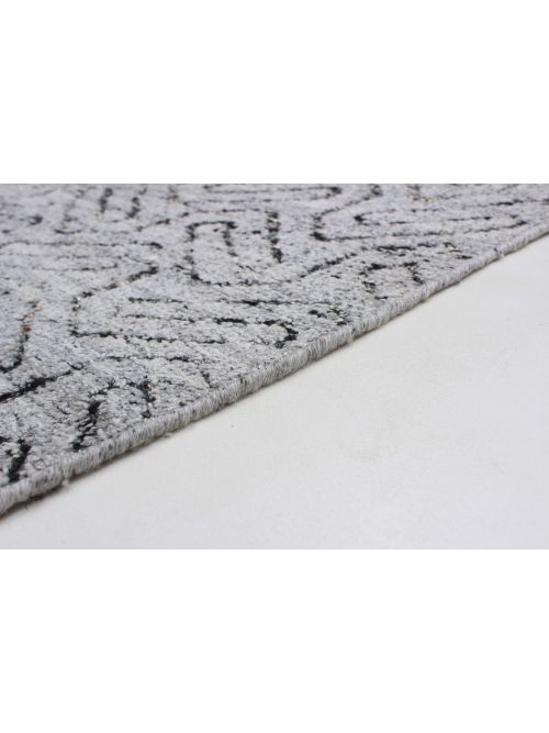 Indian Sari Silk 5'3" x 7'6" Hand-knotted Silk Rug 