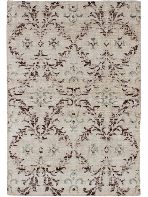 Indian Sari Silk 4'0" x 5'11" Hand-knotted Silk Rug 