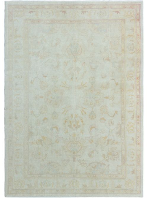 Turkish Authentic Ushak 6'4" x 8'10" Hand-knotted Wool Rug 