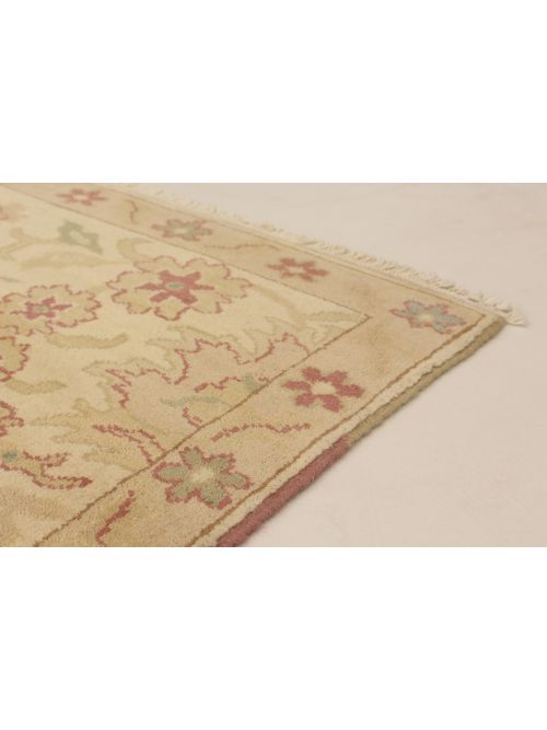 Turkish Authentic Ushak 8'4" x 8'5" Hand-knotted Wool Rug 