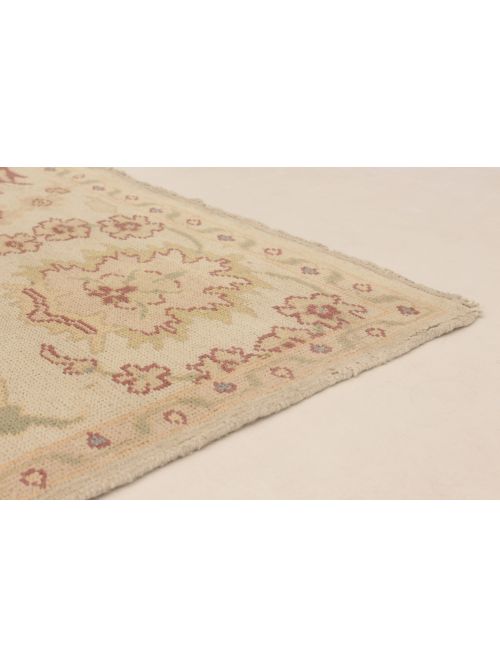 Turkish Authentic Ushak 6'2" x 8'5" Hand-knotted Wool Rug 