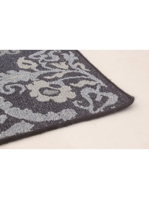 Indian Tamar III 7'9" x 9'9" Flat-Weave Wool Tapestry Kilim 