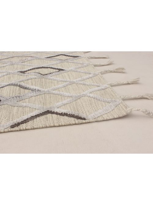 Indian Kalista 4'11" x 7'10" Flat-Weave Silk, Wool Kilim 