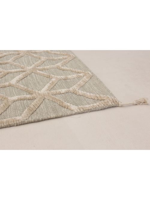 Indian Kalista 4'11" x 7'10" Flat-Weave Silk, Wool Kilim 