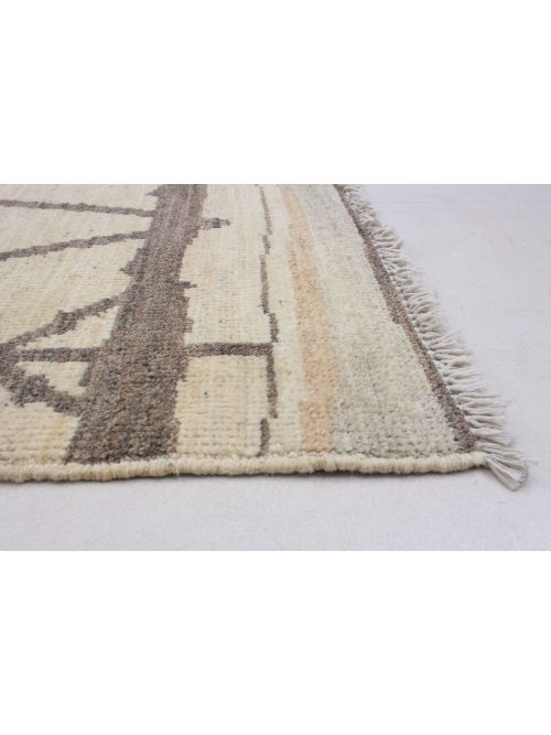 Indian Tangier 4'10" x 7'10" Hand-knotted Wool Rug 