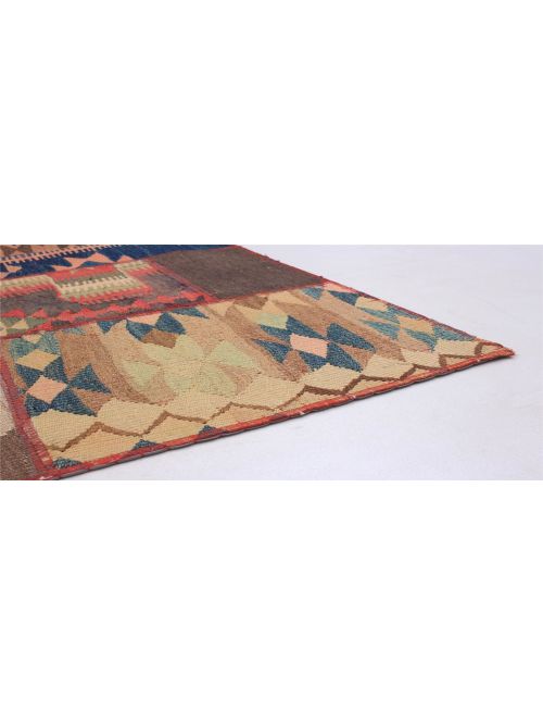 Turkish Anatolia Patch 5'1" x 6'10" Flat-Weave Wool Kilim 