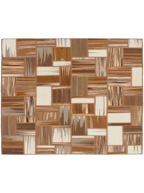 Turkish Anatolia Patch 5'9" x 7'9" Flat-Weave Wool Kilim 