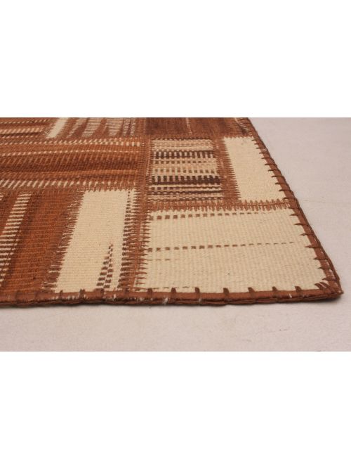 Turkish Anatolia Patch 5'8" x 7'9" Flat-Weave Wool Kilim 