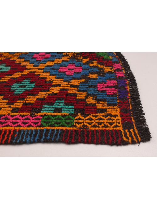 Turkish Yoruk 7'3" x 9'3" Flat-Weave Wool Tapestry Kilim 
