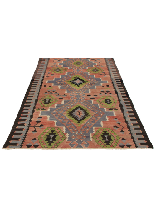 Turkish Yoruk 5'3" x 10'10" Flat-Weave Wool Kilim 