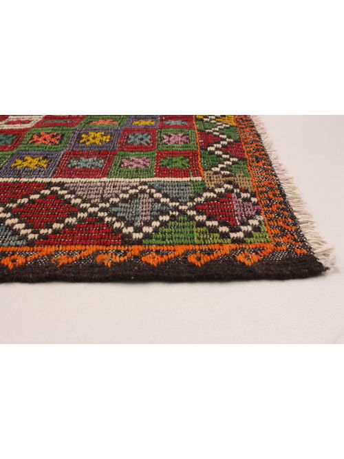 Turkish Yoruk 7'1" x 9'9" Flat-Weave Wool Tapestry Kilim 