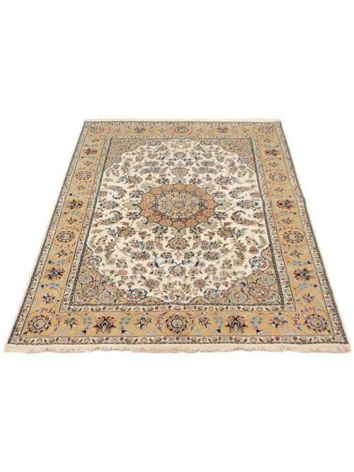Persian Style Nain 5'6" x 8'1" Hand-knotted Silk, Wool Rug 