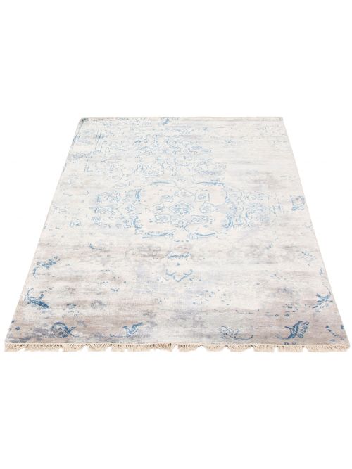 Indian Jules Oushak 5'6" x 7'6" Hand-knotted Silk Rug 