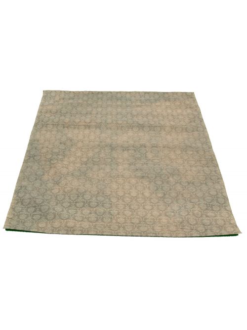 Indian Collage 5'2" x 7'6" Handmade Chenille Rug 